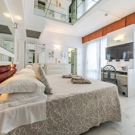 Otel Diamond Riccione