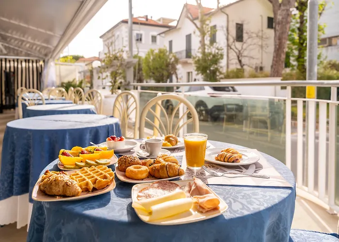 Diamond 4* Риччоне