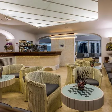 Hotel Diamond Comunicanti