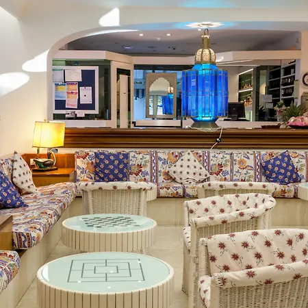 Diamond Comunicanti Hotel