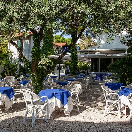 Diamond Comunicanti 4* Riccione