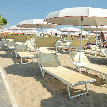 Diamond Comunicanti Hotel Riccione