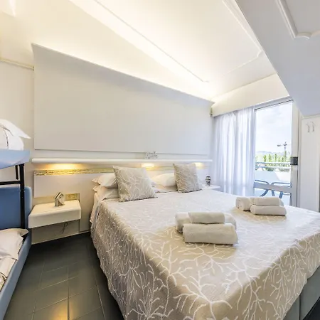 Diamond Comunicanti Hotel Riccione